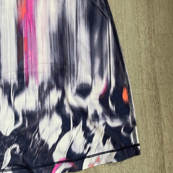 Lululemon Tank Top - Picture 4 of 8